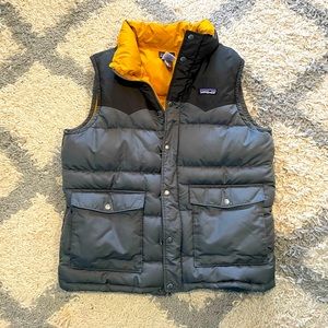Patagonia Down Fill Snap Front Vest. Mens Medium.